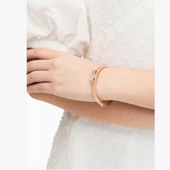 KATE SPADE Ready Set Bow Pave Bow Bangle Bracelet Rose Gold New 100% AUTHENTIC - Picture 2 of 3